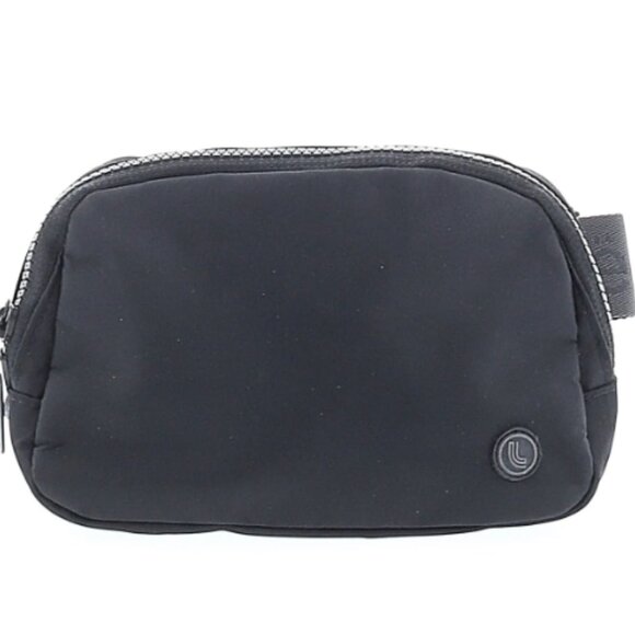 Lolë Belt Bag | Black - Picture 3 of 8